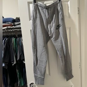 Nike jogger sweatpants